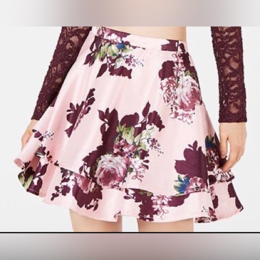 City Studios Size 3 Pink Floral Flirty Double Ruffle Juniors Skirt. New
